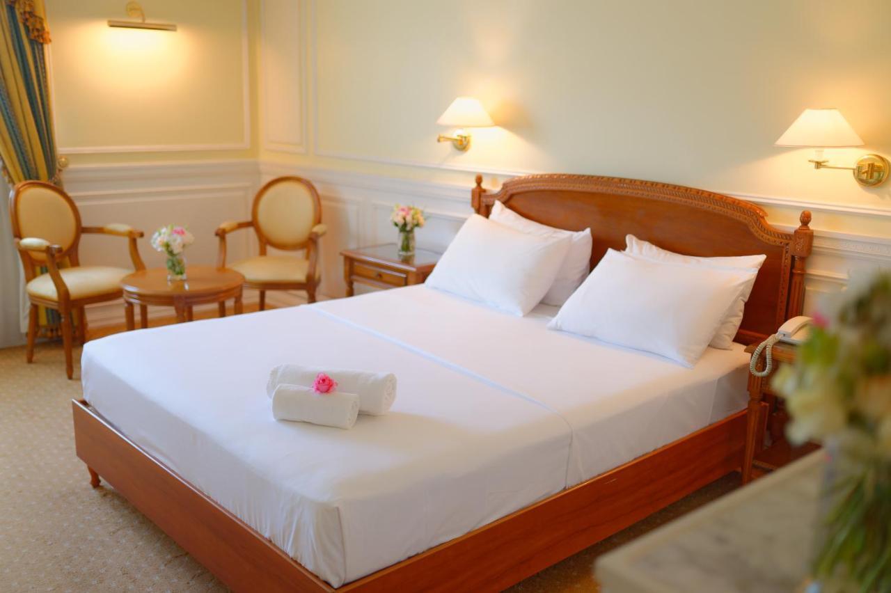 Hotel Colbert - Spa & Casino Ανταναναρίβο Εξωτερικό φωτογραφία