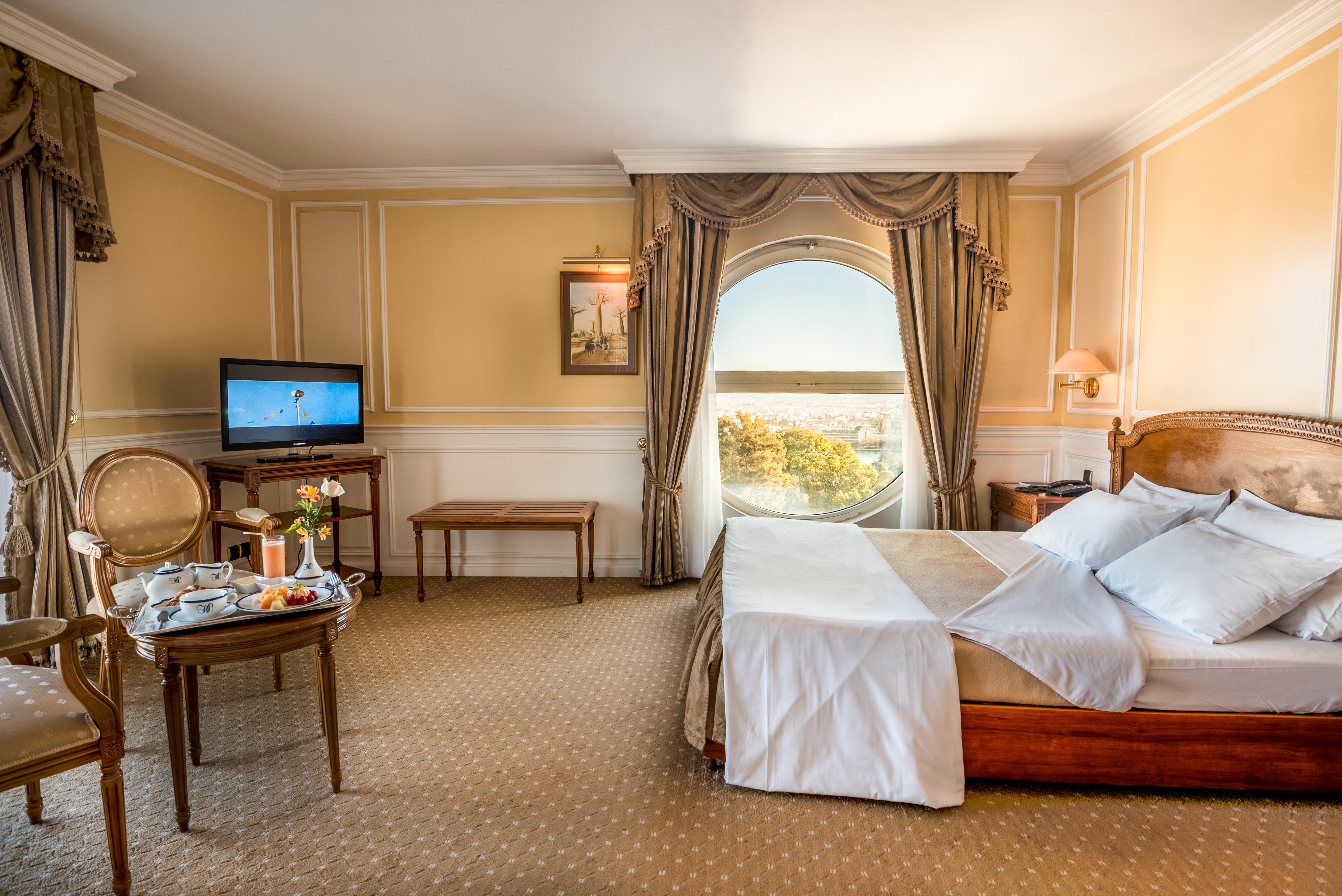 Hotel Colbert - Spa & Casino Ανταναναρίβο Εξωτερικό φωτογραφία