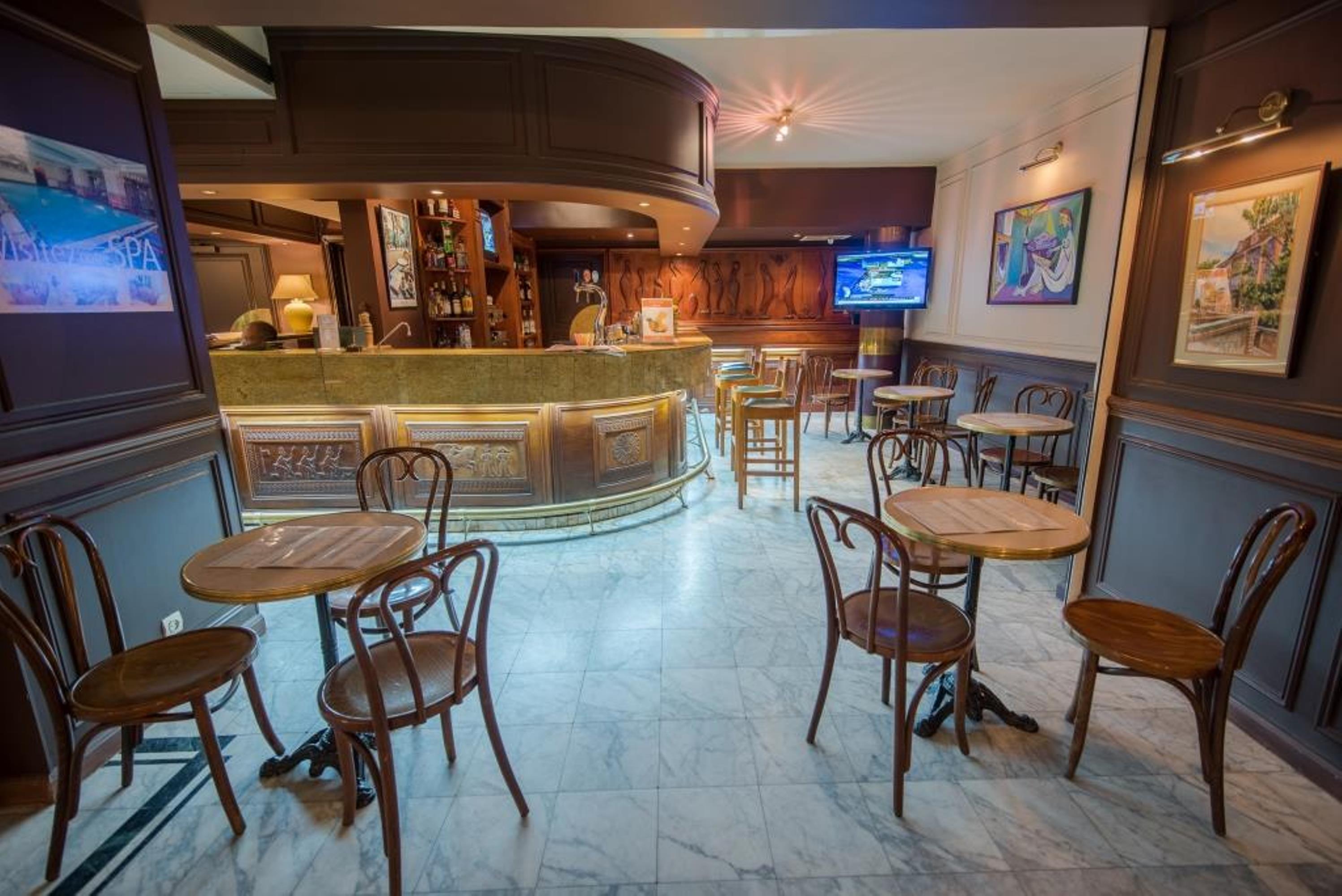 Hotel Colbert - Spa & Casino Ανταναναρίβο Εξωτερικό φωτογραφία