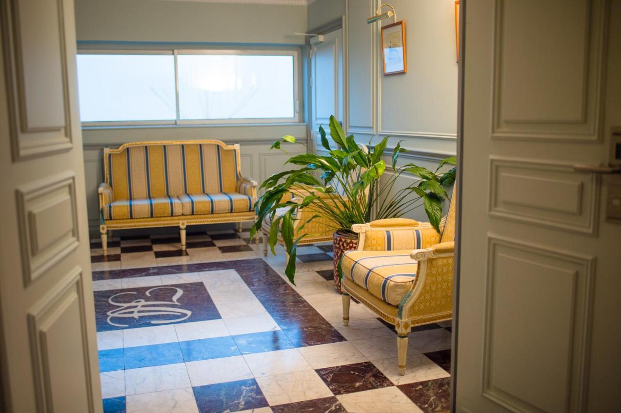 Hotel Colbert - Spa & Casino Ανταναναρίβο Εξωτερικό φωτογραφία